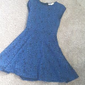 3/$10🌺Necessary objects dress 💙 girls Medium